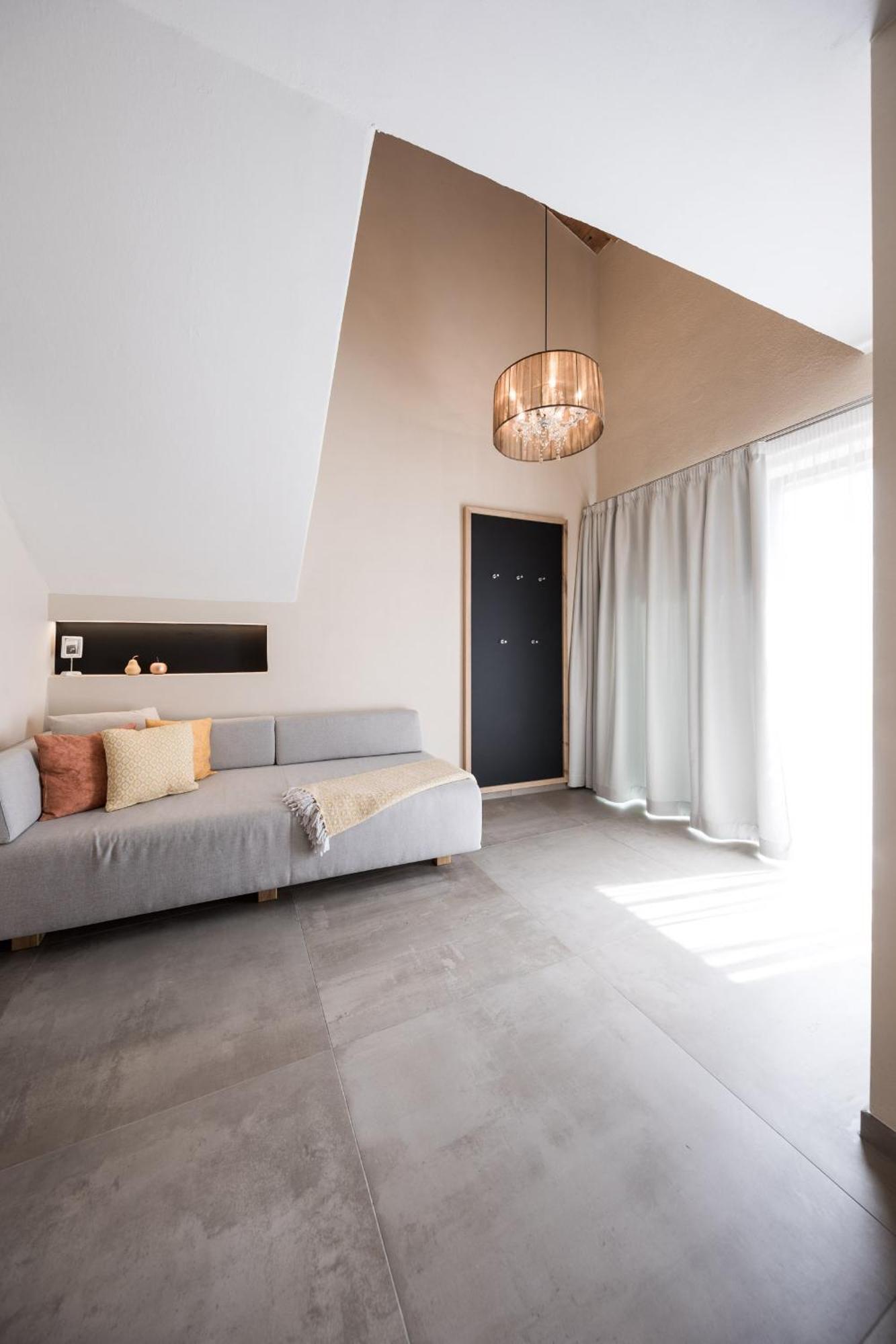 Weingut Weidlhof - Suite & Breakfast - Vacation For Wine Lovers Caldaro Extérieur photo