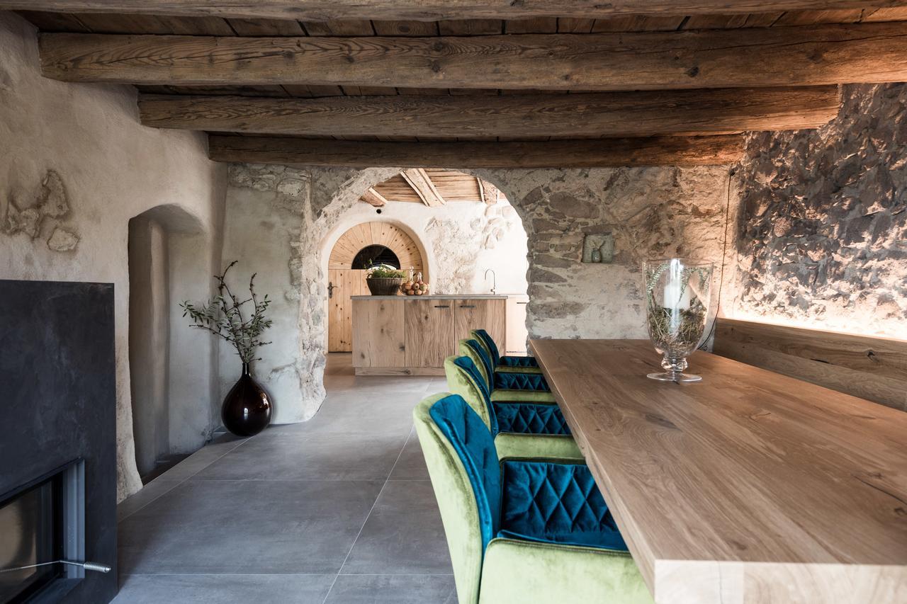 Weingut Weidlhof - Suite & Breakfast - Vacation For Wine Lovers Caldaro Extérieur photo